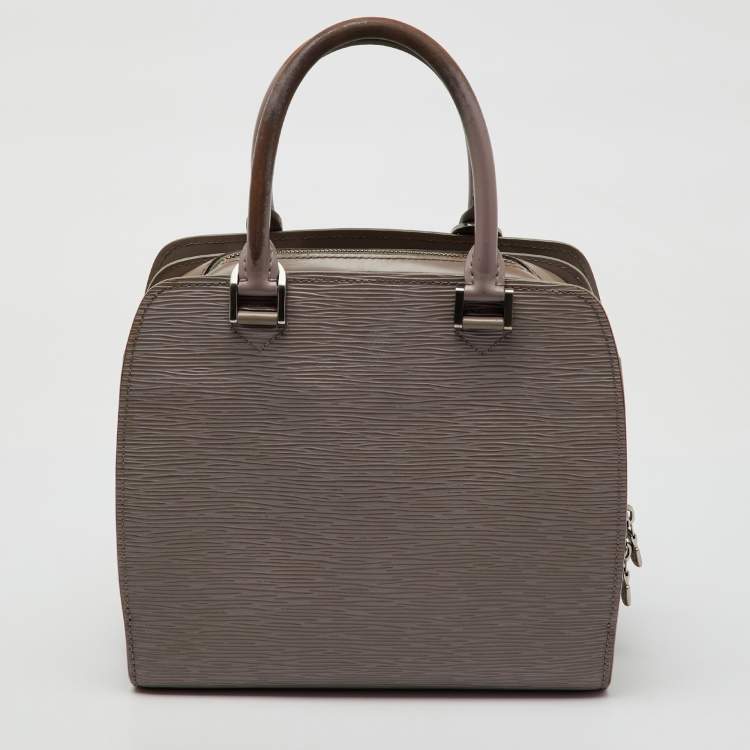 Pre Owned Louis Vuitton Lilac Epi Leather Pont Neuf PM Bag