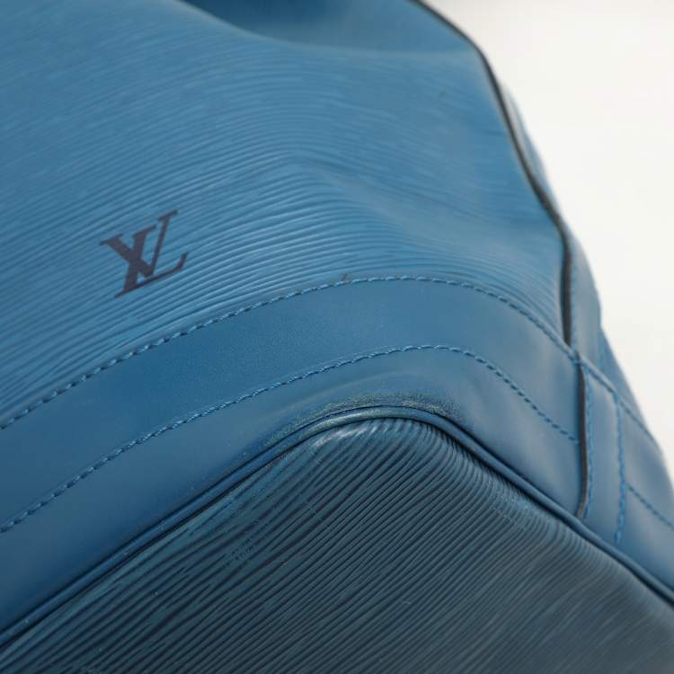 Pre Owned Louis Vuitton Cyan Epi Leather Noe Bag