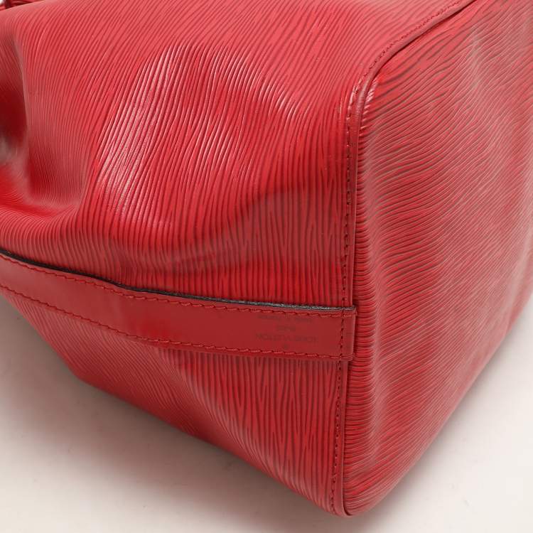 Pre Owned Louis Vuitton Red Epi Leather Petit Noe Bag