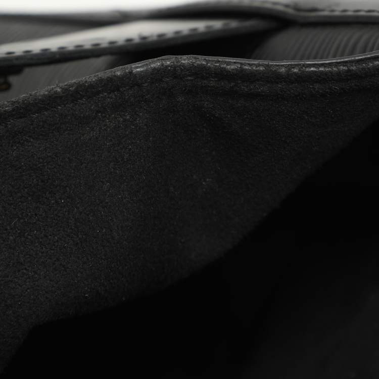 Pre Owned Louis Vuitton Black Epi Leather Sac D'Epaule PM Bag
