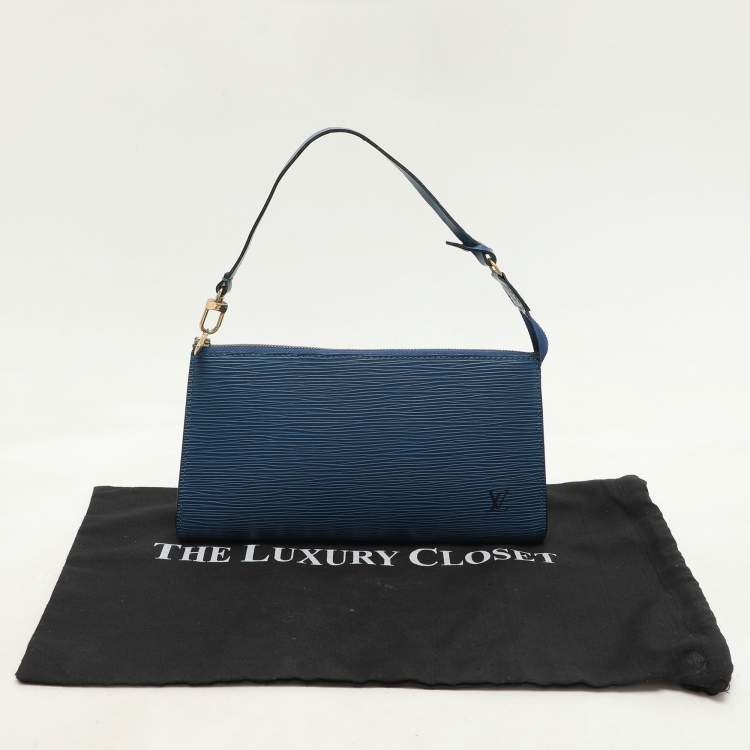 Pre Owned Louis Vuitton Blue Epi Leather Pochette Accessories