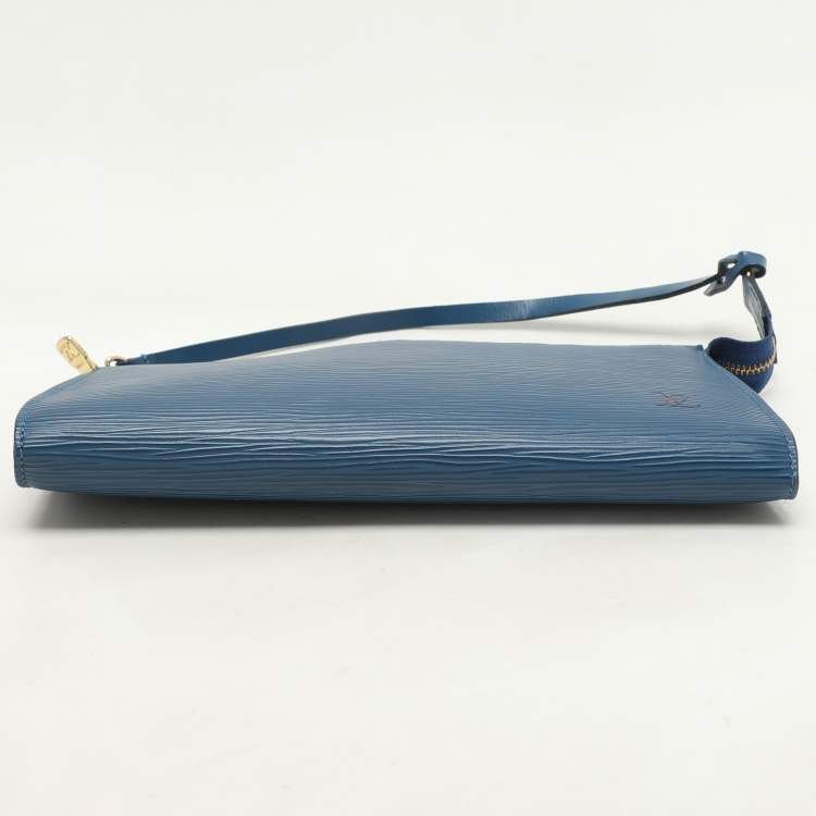 Pre Owned Louis Vuitton Blue Epi Leather Pochette Accessories