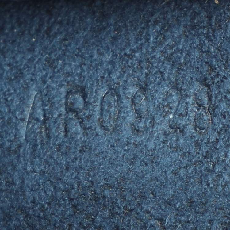 Pre Owned Louis Vuitton Blue Epi Leather Pochette Accessories