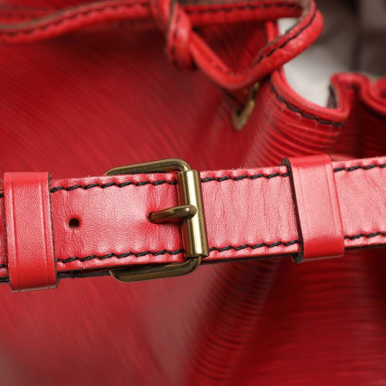 Pre Owned Louis Vuitton Red Epi Leather Noe Bag