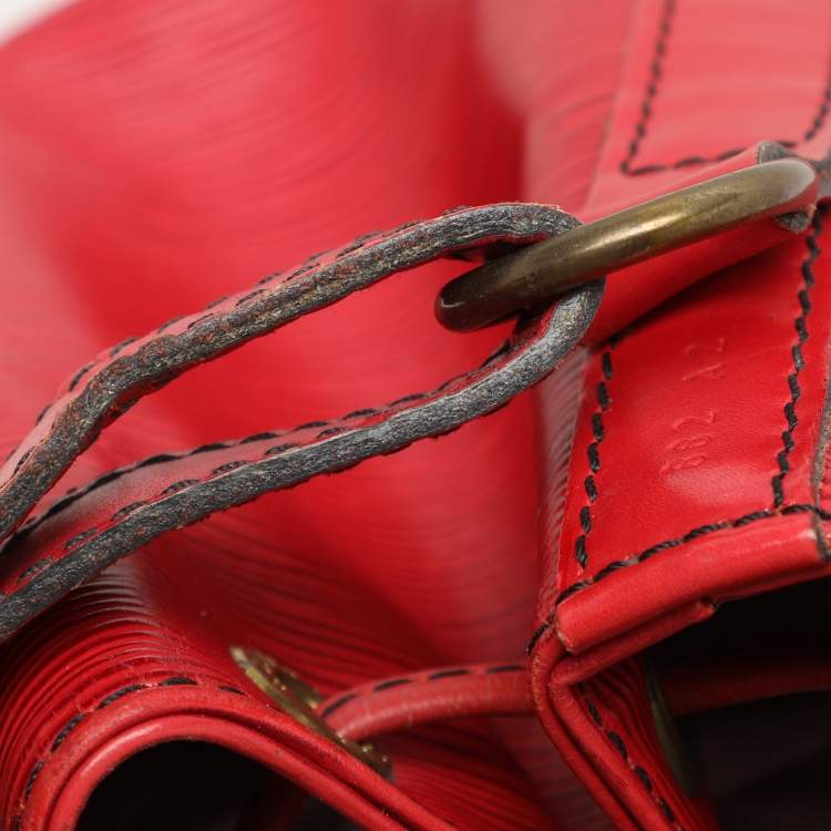 Pre Owned Louis Vuitton Red Epi Leather Noe Bag