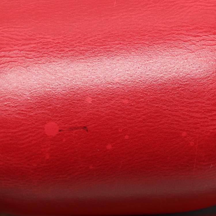 Pre Owned Louis Vuitton Red Epi Leather Cluny Bucket Bag