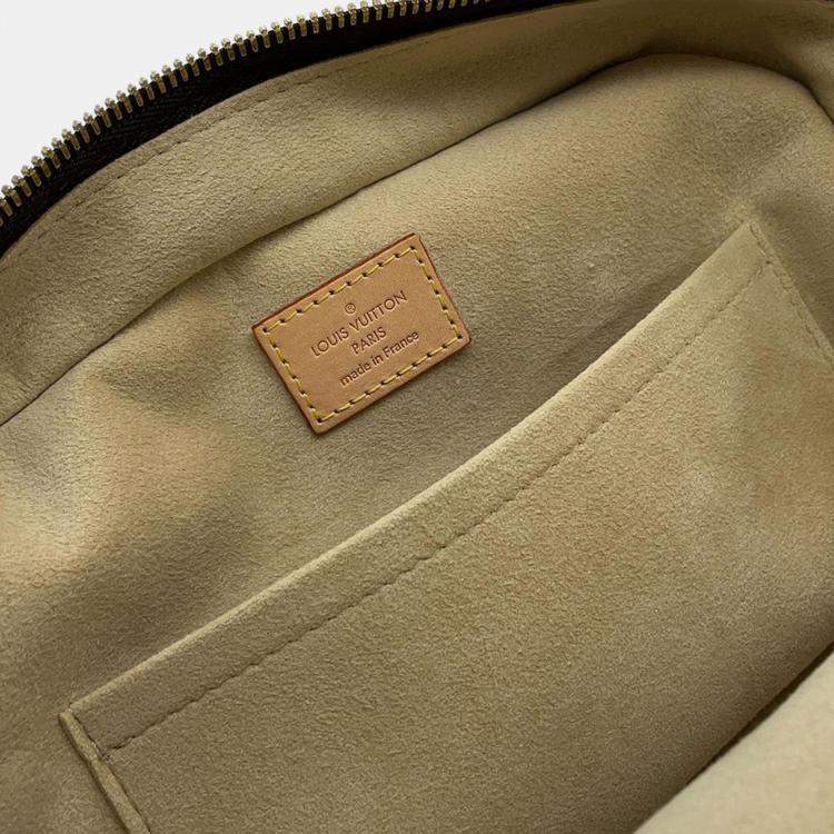 Pre Owned Louis Vuitton Beige Monogram Canvas PM Manhattan Shoulder Bag