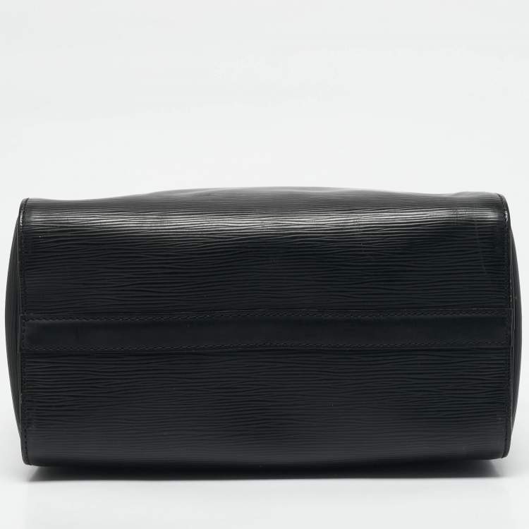 Pre Owned Louis Vuitton Black Epi Leather Speedy 30 Bag