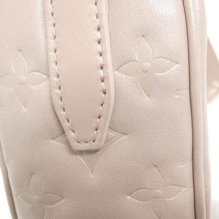 Pre Owned Louis Vuitton Rose Leather Monogram Sac Couer Fall In Love Shoulder Bag