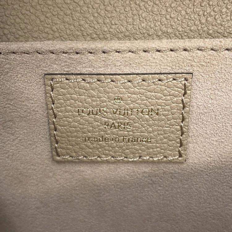 Pre Owned Louis Vuitton Tourterelle Monogram Empreinte Leather Pochette Metis East West Crossbody Bag