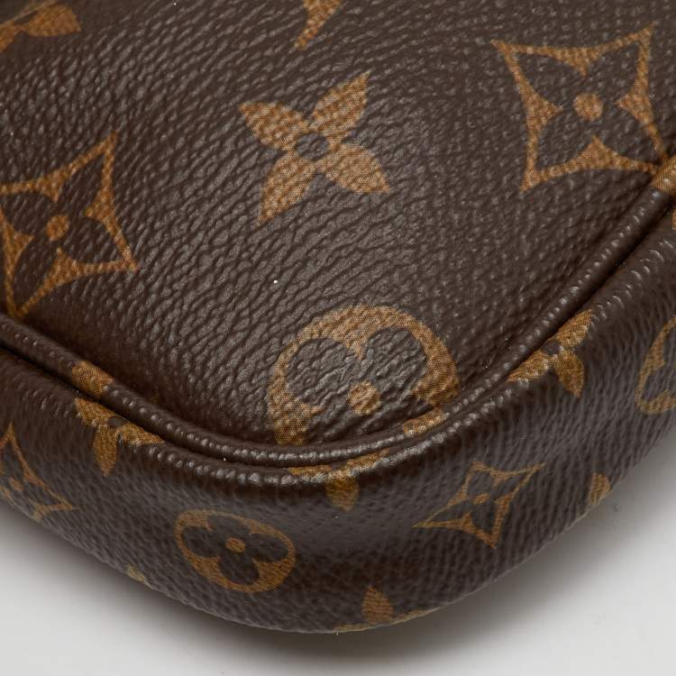 Pre Owned Louis Vuitton Khaki Green Monogram Canvas Multi Pochette Accessoires Bag