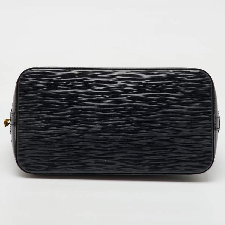 Pre Owned Louis Vuitton Black Epi Leather Alma PM Bag