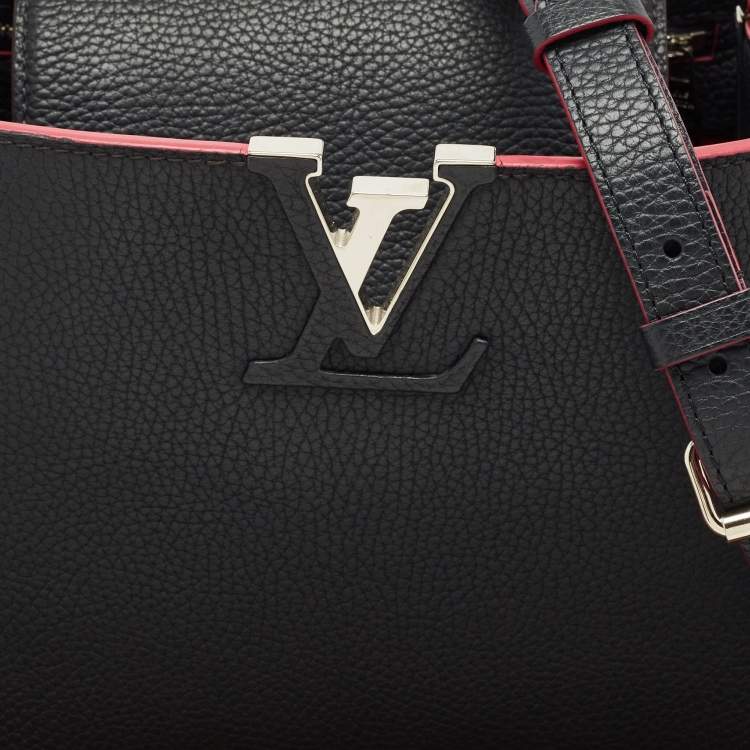 Pre Owned Louis Vuitton Marine Blue Taurillon Leather Capucines MM Bag