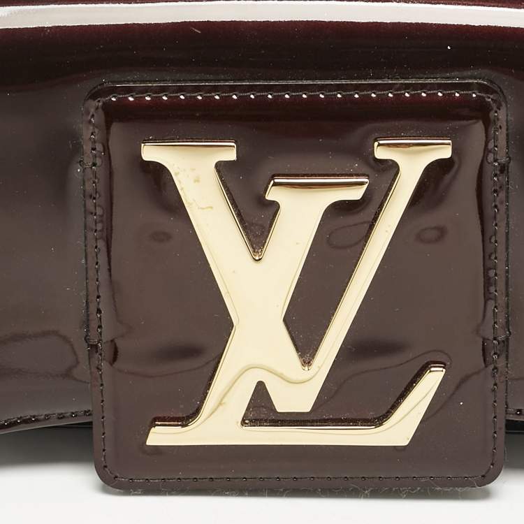 Pre Owned Louis Vuitton Amarante Vernis Sobe Clutch