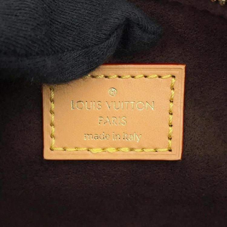 مملوكة مسبقًا Louis Vuitton Mini Bum Monogram Shoulder Bag