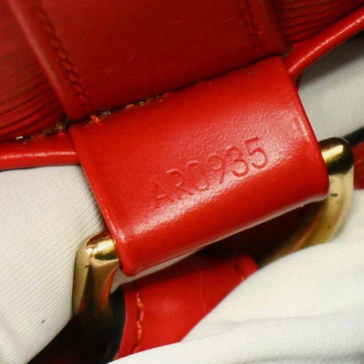 Pre Owned Louis Vuitton Red Epi Randonnee PM Bucket Shoulder Bag