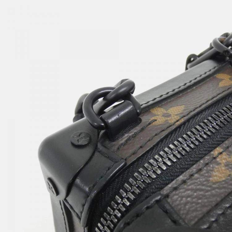 Pre Owned Louis Vuitton Monogram Vertical Soft Trunk Tuftage Shoulder Bag