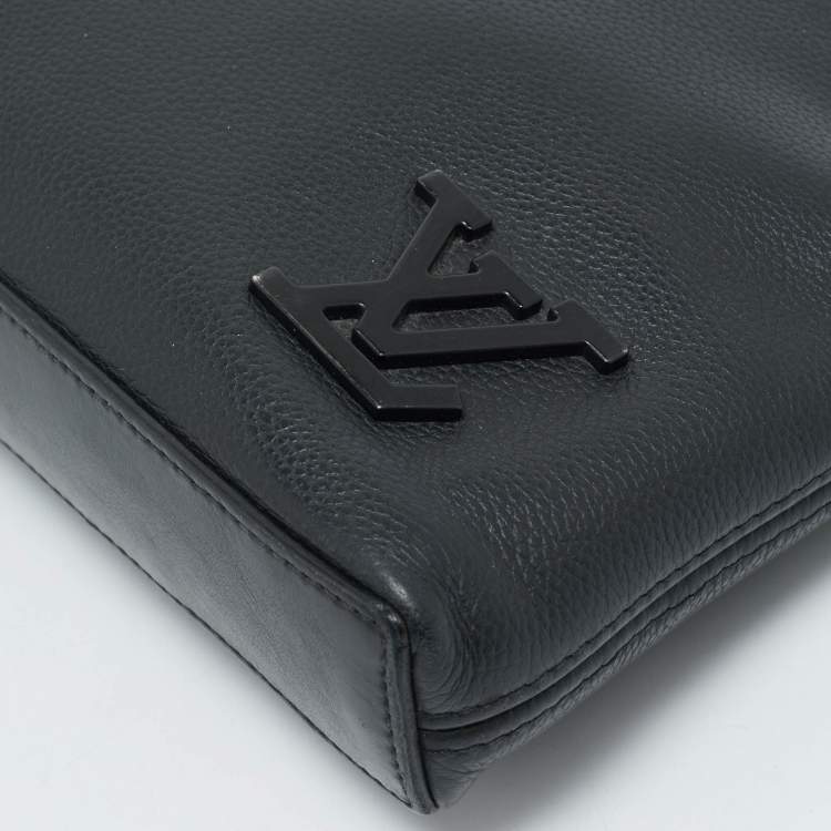 Pre Owned Louis Vuitton Black Aerogram Leather Takeoff Pouch