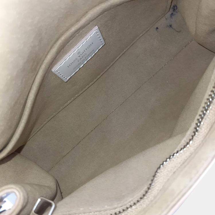 Pre Owned Louis Vuitton Beige Leather Epi Cluny Mini bag