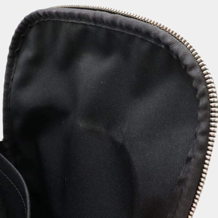 Pre Owned Louis Vuitton Avenue Black Taiga Leather Sling Bag