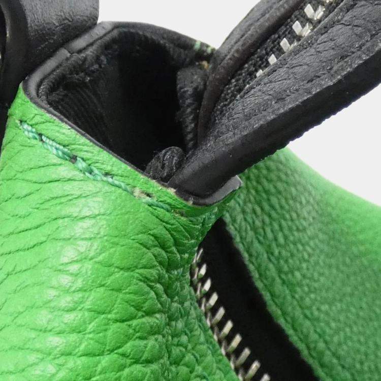 Pre Owned Louis Vuitton Cruiser Green Leather Shoulder Bag