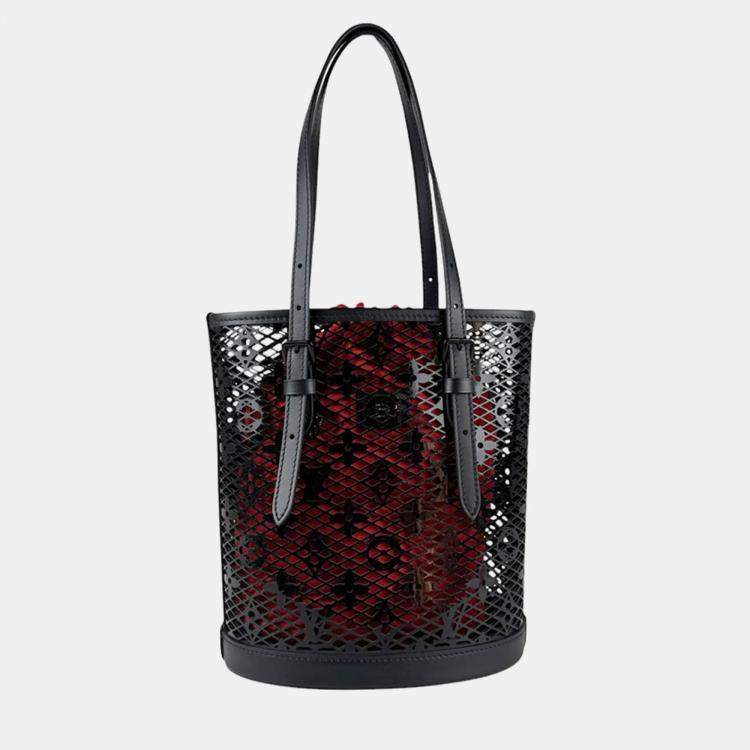 Pre Owned Louis Vuitton Lace Bucket PM Black Monogram Patent Leather Handbag