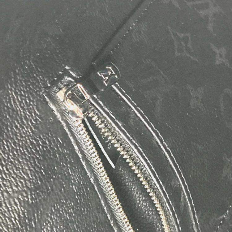 Pre Owned Louis Vuitton Tufted Monogram White Leather Cabas Shoulder Bag 