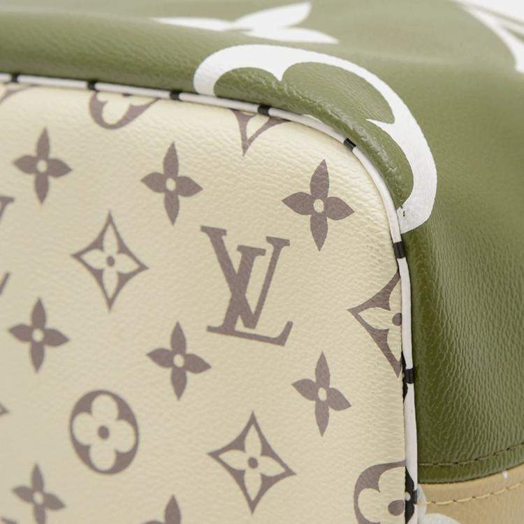 Pre Owned Louis Vuitton Neverfull MM Khaki Monogram Giant Canvas Tote Bag