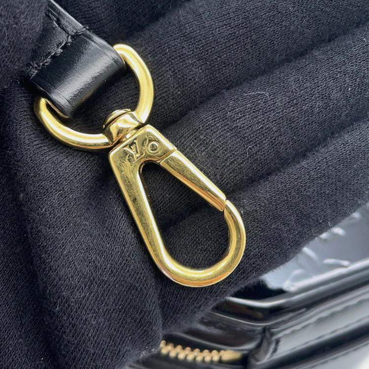 Pre Owned Louis Vuitton Cannes Noir Monogram Vernis Leather Size Pm