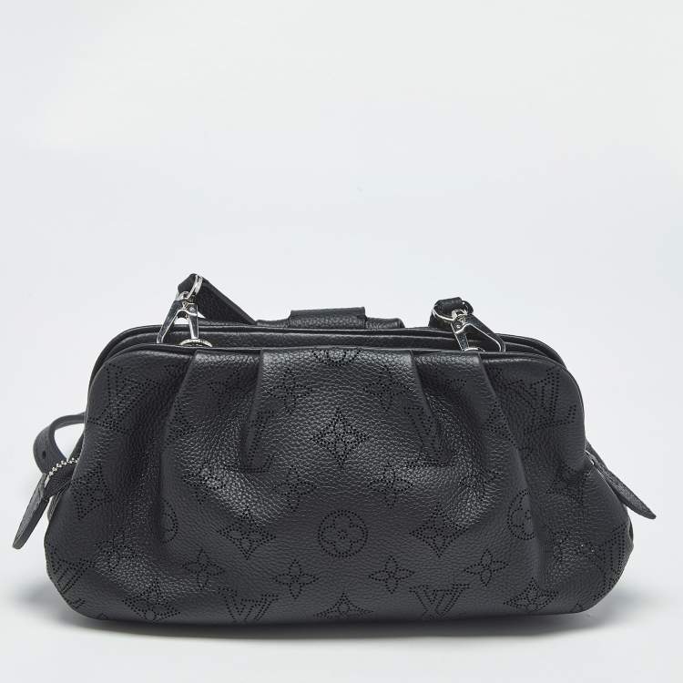 Pre Owned Louis Vuitton Black Monogram Mahina Leather Mini Scala Pouch