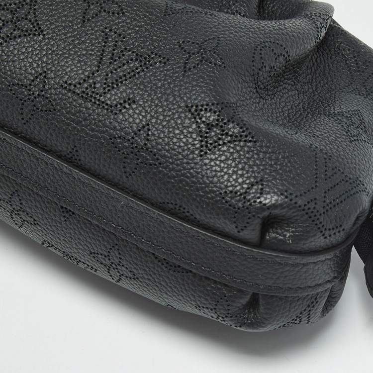 Pre Owned Louis Vuitton Black Monogram Mahina Leather Mini Scala Pouch