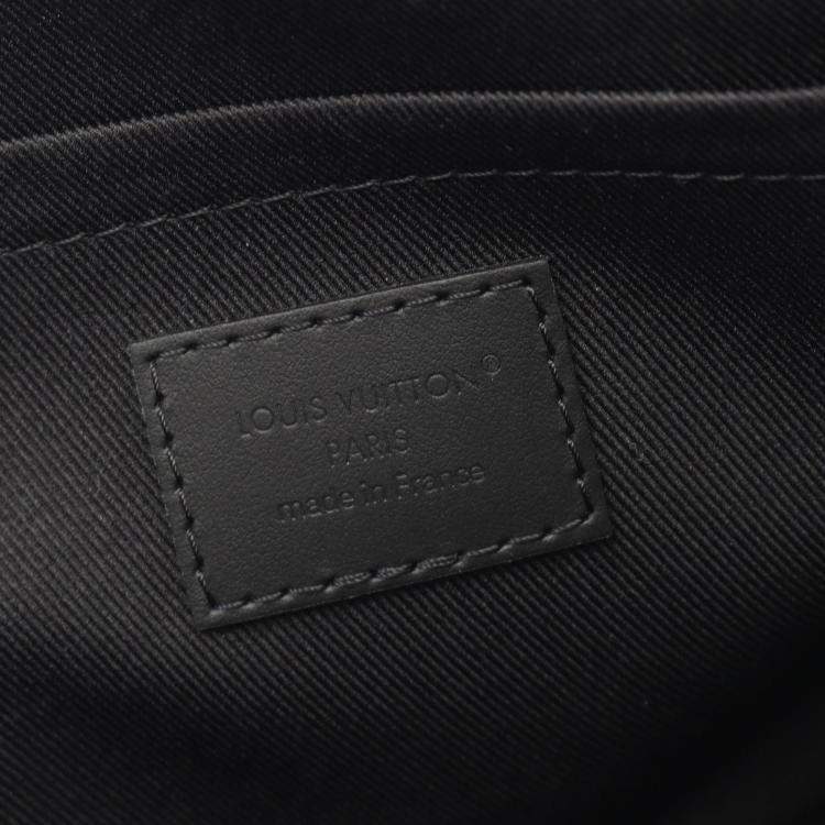 Pre Owned Louis Vuitton Fastline Messenger Black Aerogram Leather Shoulder Bag 