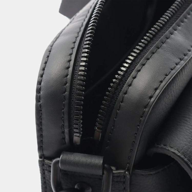 Pre Owned Louis Vuitton Fastline Messenger Black Aerogram Leather Shoulder Bag 
