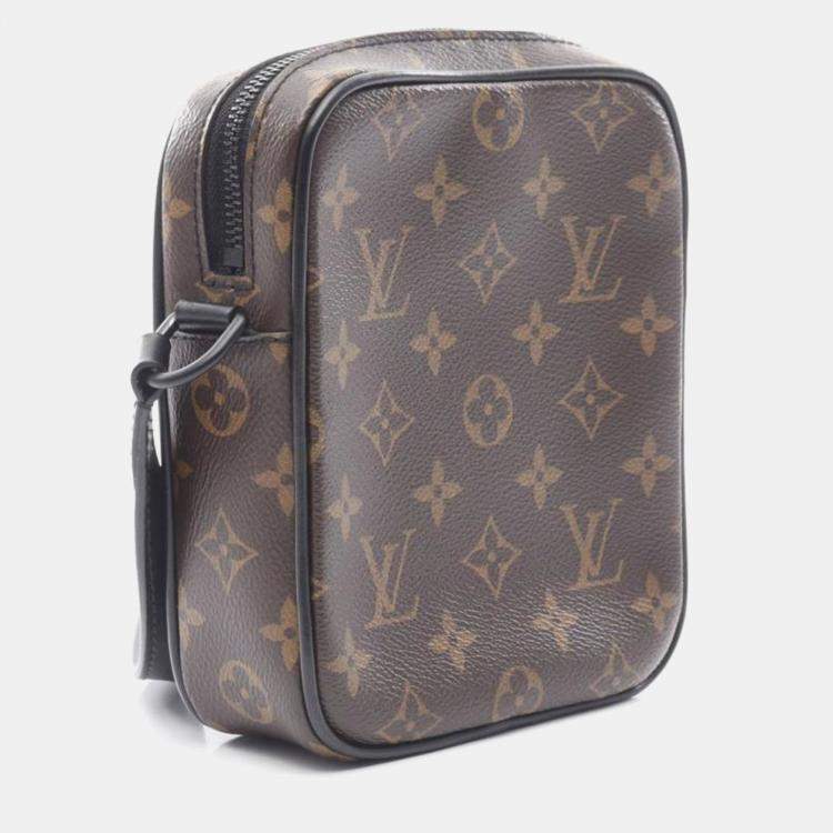 Pre Owned Louis Vuitton Christopher Wearable Wallet Monogram Macassar Crossbody Bag