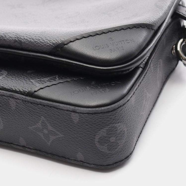 Pre Owned Louis Vuitton Trio Messenger Monogram Eclipse Canvas Gray Shoulder Bag