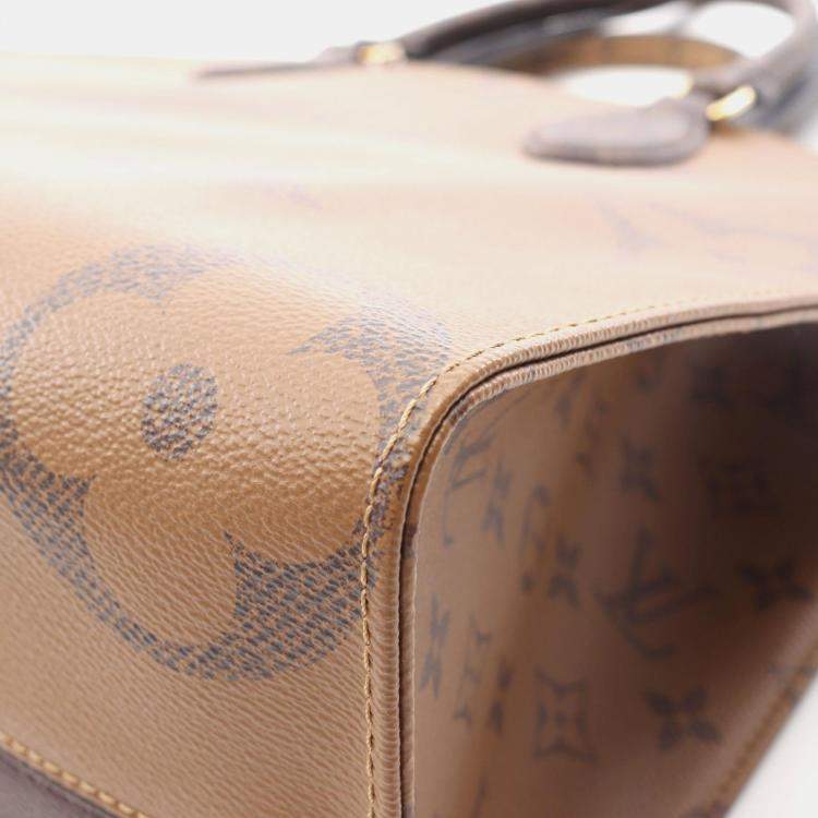 Pre Owned Louis Vuitton OnTheGo MM Monogram Giant Reverse Canvas Tote Bag