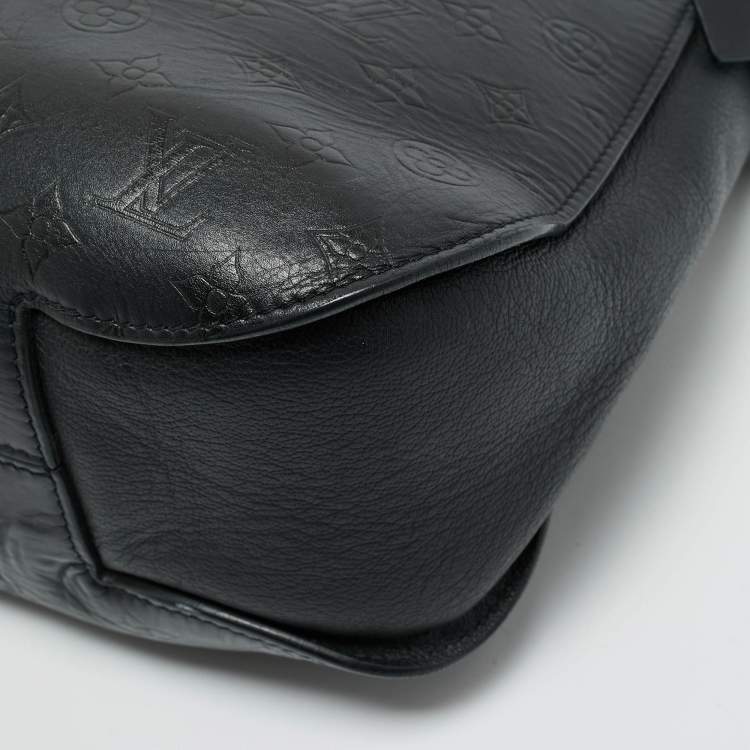 Pre Owned Louis Vuitton Black Monogram Leather Very Hobo Bag