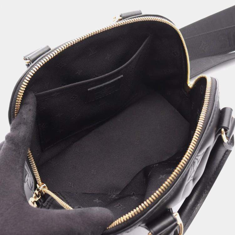 Pre Owned Louis Vuitton Alma Soft BB Noir Bubblegram Leather Shoulder Bag