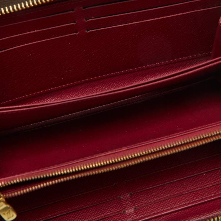 Pre Owned Louis Vuitton Monogram Canvas Zippy Wallet