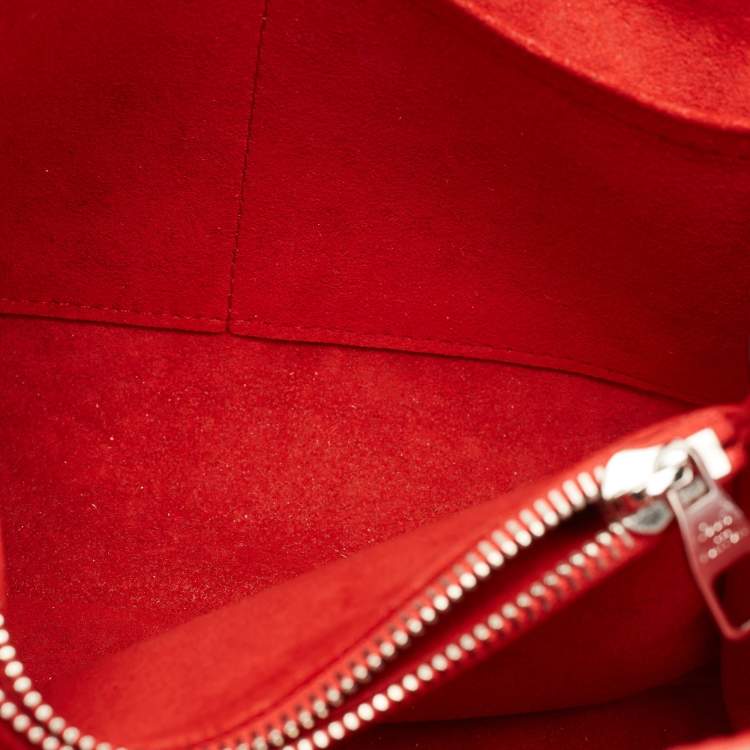 مملوكة مسبقًا Louis Vuitton Saphir/Red Epi Leather Kleber PM Bag
