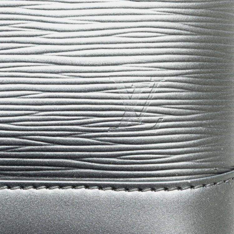 Pre Owned Louis Vuitton Silver Epi Alma BB