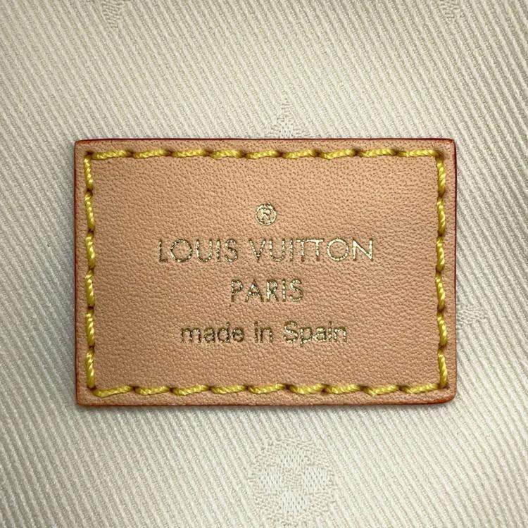 Pre Owned Louis Vuitton High Rise Ivory Monogram Canvas Bum Bag