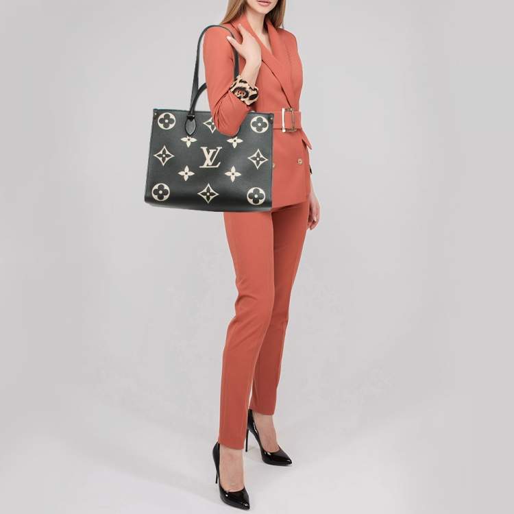 Pre Owned Louis Vuitton Bicolour Monogram Empreinte Leather OnTheGo MM Bag