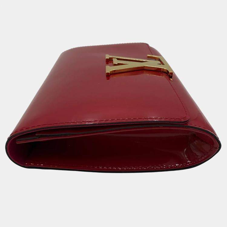 Pre Owned Louis Vuitton Louise Rouge Grenadine Vernis Leather Clutch Bag