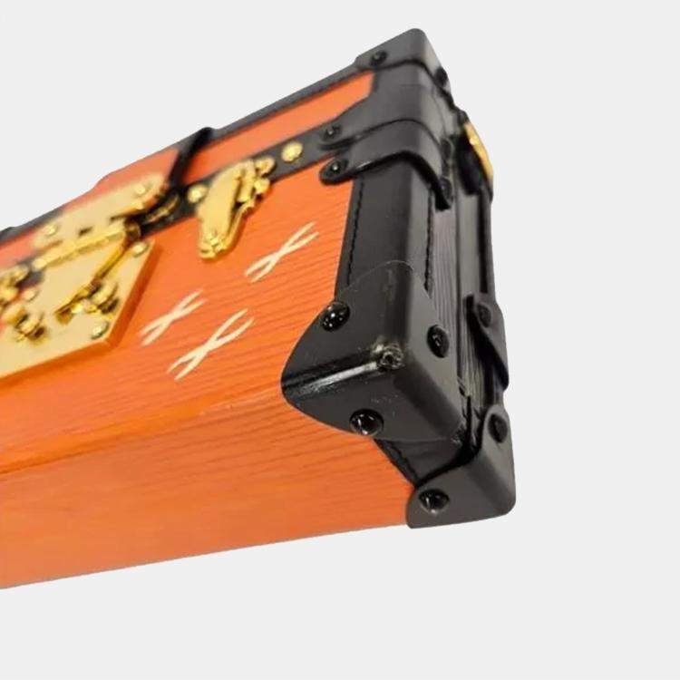 مملوكة مسبقًا Louis Vuitton Petite Malle Orange/Black Epi Leather Trunk Clutch