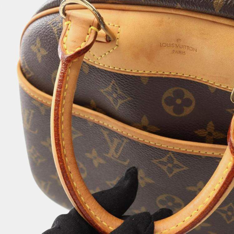 مملوكة مسبقًا Louis Vuitton Trouville Monogram Canvas Vanity Bag