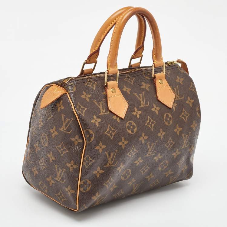 مملوكة مسبقًا Louis Vuitton Monogram Canvas Speedy 25 Bag