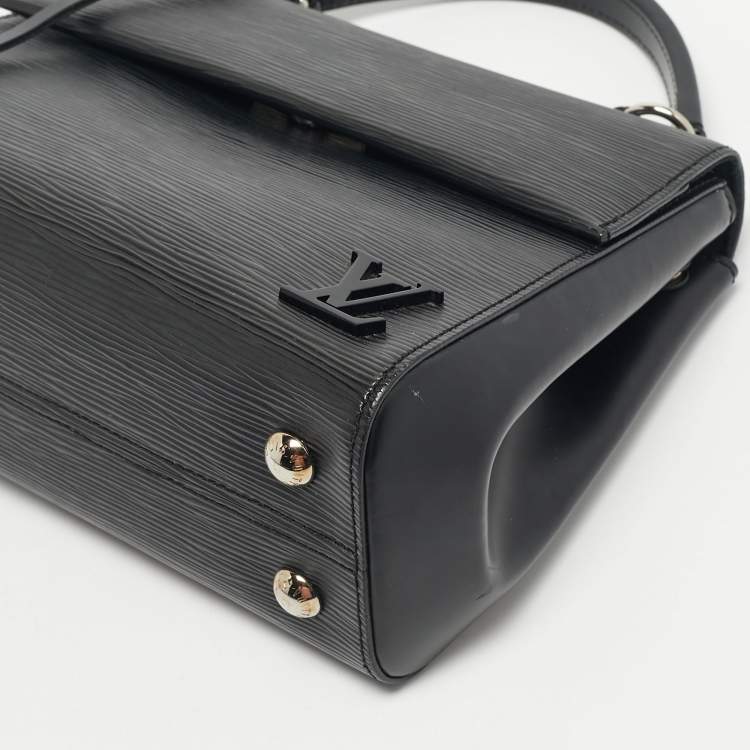 Pre Owned Louis Vuitton Black Epi Leather Cluny BB Bag