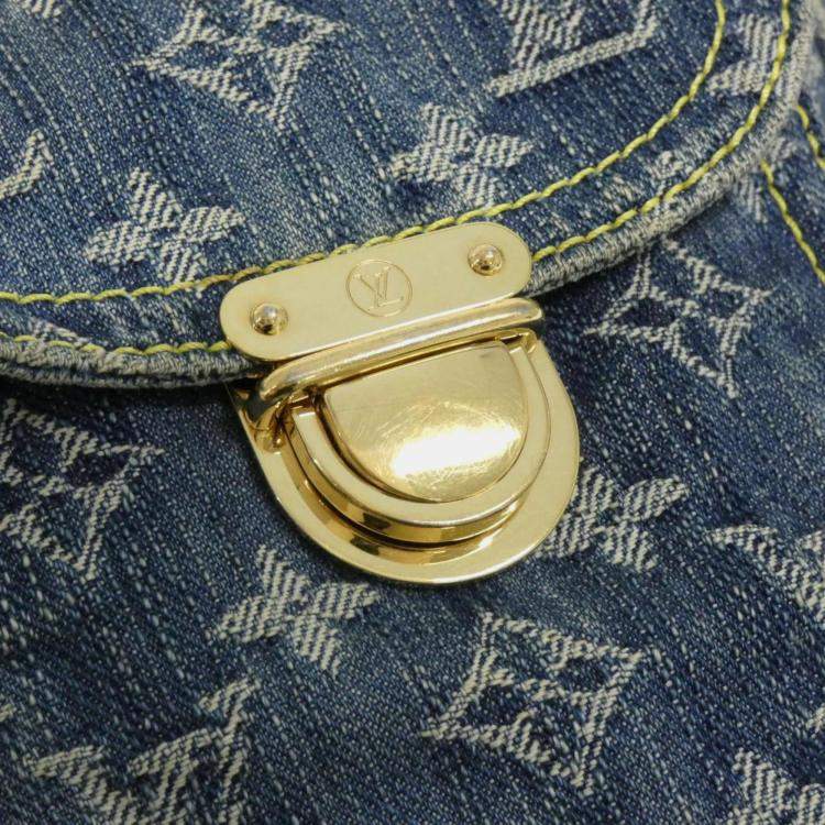Pre Owned Louis Vuitton Denim Monogram Blue Camera Bag