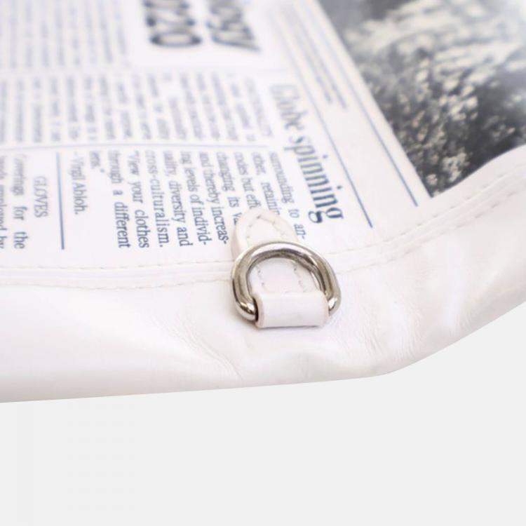 مملوكة مسبقًا Louis Vuitton Newspaper Pouch White Black Blue Calfskin Clutch Bag